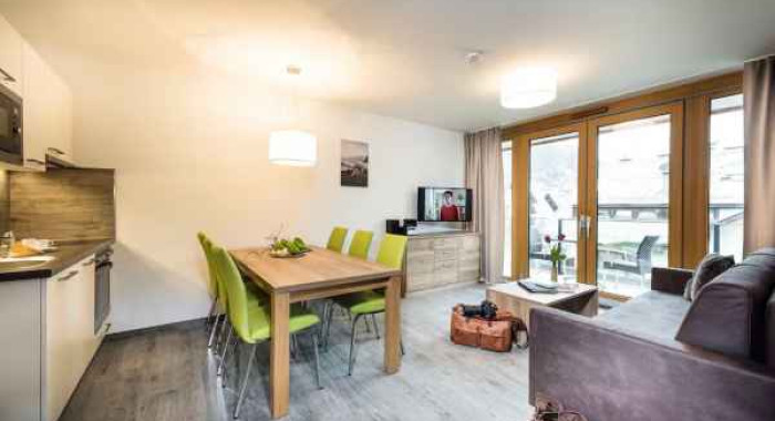 AlpenParks Hotel & Apartment Central, Zell am See ski chalet, image 7